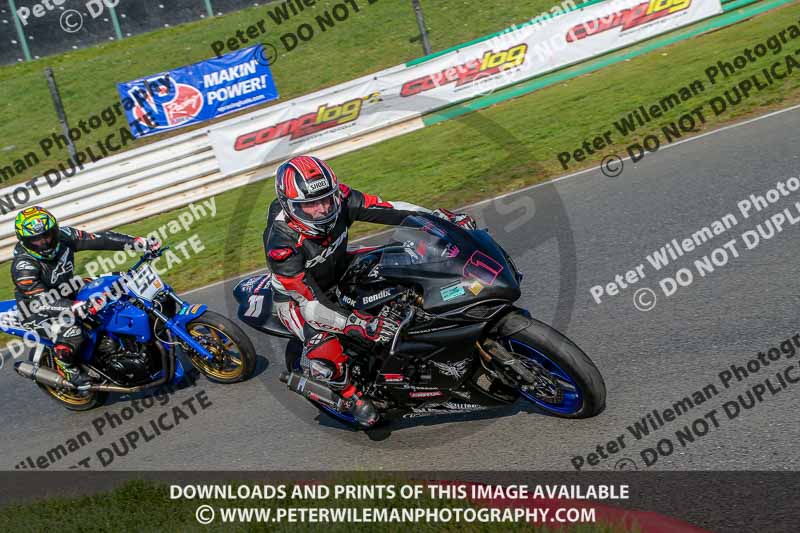 PJM Wedding Photography;enduro digital images;event digital images;eventdigitalimages;mallory park;mallory park photographs;mallory park trackday;mallory park trackday photographs;no limits trackdays;peter wileman photography;racing digital images;trackday digital images;trackday photos
